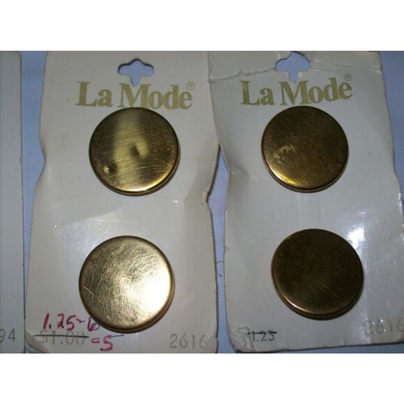 Vintage Buttons Metal Italy LaMode More -091007 - Picture 6 of 6